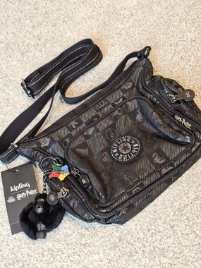 RARE Kipling x Harry Potter Gabbie Crossbody - Discontinued Collector’s Item